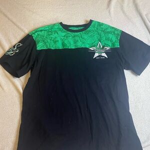 Black and Green Short Sleeve Tees